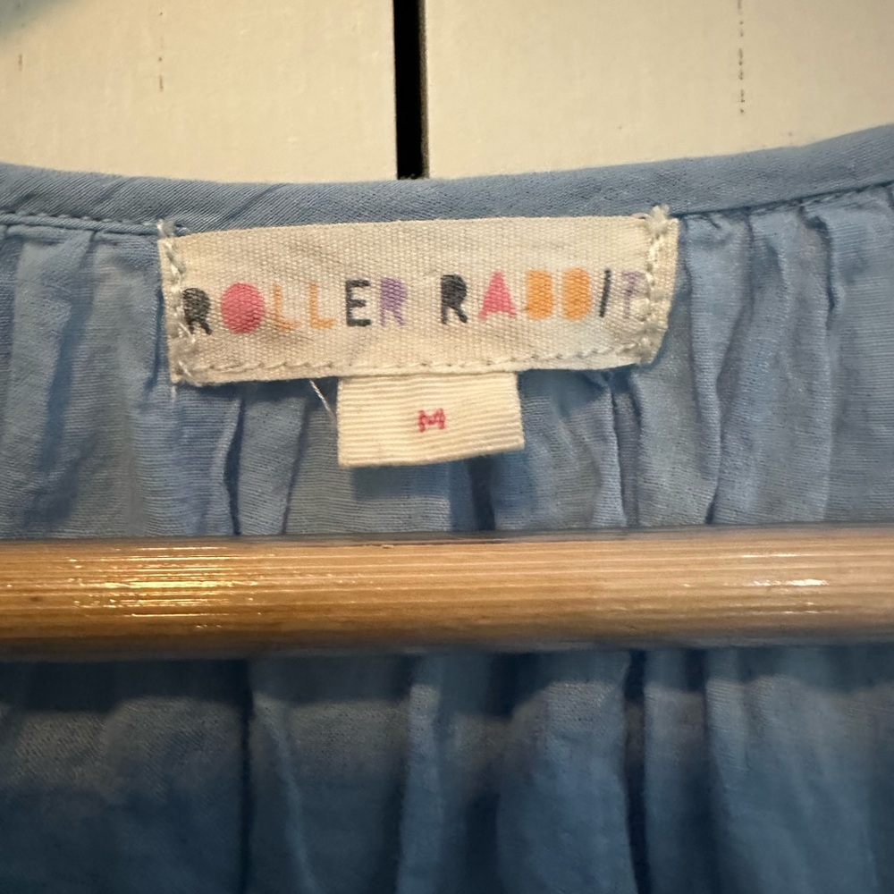 Roller Rabbit Embroidered Light Blue Peasant Top with Tassel Tie Sz M - Picture 5 of 9